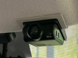 【ドライブレコーダー】ドライブレコーダー装備!走行中はもちろん、あおり運転や事故に遭遇した際、映像で記録し、万一のリスクに備えます。※記録用SDカードはお客様ご自身でご準備いただく必要があります。
