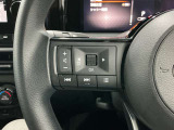 【ステアリングスイッチ】運転中に前方から目線をそらすことなくオーディオ等の操作が可能な便利機能!安心&快適なドライブを演出してくれます。