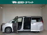 両側パワースライドドア付きだから、狭い駐車スペースなどでの 乗り降りラクラク!小さなお子さまのいるご家庭には嬉しい装備。
