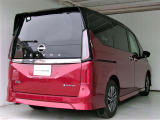 セレナ 1.4 e-POWER ハイウェイスターV セカンドスライドアップシート 