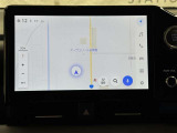 ディスプレイオーディオを装備。スマホとクルマをつなぐことで、これまでのナビに加えて、いろんなサービスが楽しめます。
