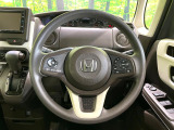 【ステアリングスイッチ】運転中、前方から目線をそらすことなく、オーディオ等の操作が可能な便利機能!安心&快適なドライブを演出してくれます♪