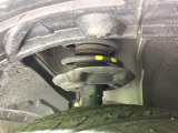 お車を安心してお乗りいただく為には、足回りの定期点検が欠かせません。サービスサポート(有償保証)では無料点検もご提供しており、安心のカーライフをお過ごしいただけるサポート体制が整っています。