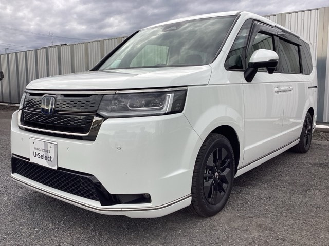 ステップワゴン  2.0 e:HEV スパーダ