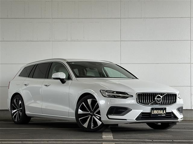 V60 リチャージ PHEV T6 AWD インスクリプション 4WD 4WD 本革シート