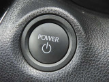(スマートキー)キーを持ってさえいればドアのロックの開閉、エンジンスタートができます!