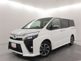 人気のパールホワイトのお車ですよ♪メッキのミラーでかっこいいです♪