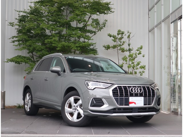 Q3 35 TFSI アドバンスド 