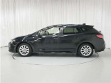 カローラツーリング 1.8 ハイブリッド S E-Four 4WD 