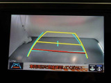 バックガイドモニターで、後方を確認しながら安心して駐車することができます。運転初心者も熟練者も必須の機能ですよ!