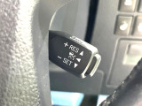 【レーダークルーズコントロール】高速道路での長距離走行が楽に!!自動で速度を保つクルーズコントロールが、衝突軽減システムと連携し、前方の車両を感知して車間を保つように速度調節してくれます!!