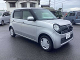 右斜め前