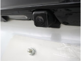バックカメラが付いているので後方確認が非常にしやすいです。今や運転初心者も熟練者も必須装備!ついていて損はないですね♪