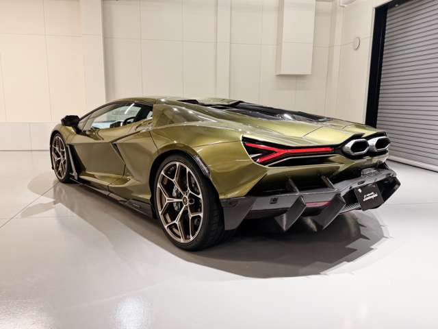 ランボルギーニ レヴエルト 6.5 4WD の中古車詳細 (4,000km, Verde Gea
