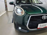 LEDヘッドライトです。デザイン性がよくとても明るいので、夜間の走行や悪天候でも安心です。しかも長寿命!