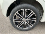 (株)あっぷる関西は業界経験者多数在籍!!新車ディーラー営業・大手中古車ディーラー営業・新車ディーラー整備士など、豊富な知識と経験をお客様の車選びや納車後のサポートをお手伝いさせて頂きます。