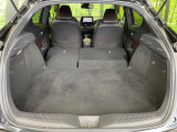 後席を格納すると、これだけの広さが!シーンに合わせたシートアレンジで、大きな荷物も積むことが出来ます♪