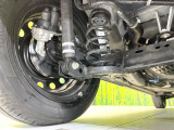お車を安心してお乗りいただく為には、足回りの定期点検が欠かせません。サービスサポート(有償保証)では無料点検もご提供しており、安心のカーライフをお過ごしいただけるサポート体制が整っています。