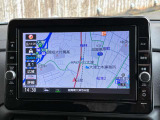 日産純正の視認性の良い大型ディーラーオプションメモリーナビ
