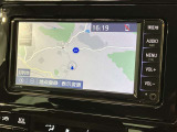 純正ナビを装備。タッチパネル式で使いやすく、お出かけもラクラクです。