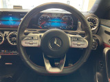 CLAクラス CLA200d 本革シート サンルーフ