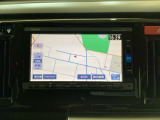 ナビゲーションはフルセグTV対応のGathers純正メモリーナビを搭載しています。Bluetoothオーディオ機能がありますので、スマートフォンなどの音楽も再生できます。
