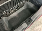 ラゲッジアンダーBOXあります。