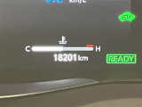 その他にも各種保険、お車の買取(T-UP)、JAF、TSカード、携帯電話などの取扱いをしております。詳しくはスタッフにお尋ねください。