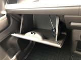【収納スペース】よく使うものなどをすぐに収納できて便利です!