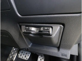 ETCとしての機能はそのままに、渋滞情報等を知らせる機能もついたETC2.0!ビルトインカバーで収めてありますので、見た目もスッキリ!!