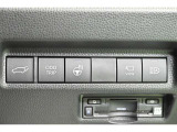 ステアリングヒーター付きでハンドルが暖かいので冬場も快適に