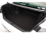 【トランク】 トランクルームはこんなに広々です。大きめの荷物も簡単に積めます。