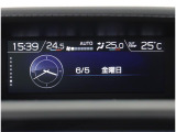 マルチファンクションディスプレイには 様々な車両情報が表示できます!!時刻や平均燃費、瞬間燃費など細かく表示します!! にも誕生日、記念日の設定や、メンテナンス時期の設定も可能です!
