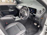 GLAクラス GLA200d 4マチック AMGライン 4WD 4WD 修復歴無し