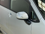 軽自動車の契約・登録には、お認印と住民票(登録名義人のみでOK)が必要です。お急ぎの方は、事前にご用意いただけましたら、納車までの流れがスムーズになります。