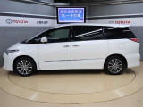 両側パワースライドドア付きだから、狭い駐車スペースなどでの 乗り降りラクラク!小さなお子さまのいるご家庭には嬉しい装備。