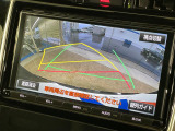 【バックカメラ】駐車時に後方がリアルタイム映像で確認できます。大型商業施設や立体駐車場での駐車時や、夜間のバック時に大活躍!運転スキルに関わらず、今や必須となった装備のひとつです!