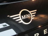 リヤのMINIエンブレム☆