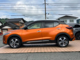 整備スタッフが納車時に点検や車検整備をし安心して乗っていただけるようお渡ししています。