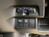 ETC付いてます。ETCが使用可能な道路通行料はキャッシュレスでスマートに走行できます。再セットアップして納車致します。