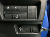 運転席スイッチ部 人気装備の両側オートスライドドア付きで、とっても便利です!!
