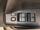 ドアスイッチもシンプルで、使いやすさを考え設計されています。
