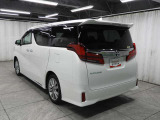 奈良トヨタの展示車はそのほとんどが下取り車が中心です!品質や保証の安心に自信があります♪