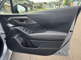 国産車の新車・中古車の販売、部品・用品、各種整備、任意保険など幅広くご対応させていただきます(*^^)v