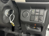 店舗にて現車の確認もいただけますので、お電話で在庫のご確認の上是非ご来店くださいませ。