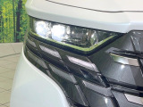 【シーケンシャルターンランプ付きLEDヘッドライト】人気の『流れるウィンカー』付きのLEDヘッドライトを装備♪高級感はもちろん、点灯時は存在感たっぷりで他車からも認識されやすく安心です。
