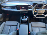 指定工場で車検までご対応可能。6ベイを完備したサービス工場を併設し、快適なAudiライフをサポートします。詳しくは0078-6002-900146中古車スタッフまで