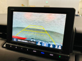 バックカメラが装備されており、後方の安全確認はもちろんのこと狭い場所での駐車や雨の日・夜間など視界の悪いコンディションでのストレスの軽減にもなります!