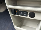 シートヒーター装備付き車!!座席に埋め込まれた電熱線によりシートを暖めることが出来る装備で、温めたられたシートは、寒い冬には最適です!!