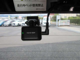 前後ドライブレコーダー装備で安心です
